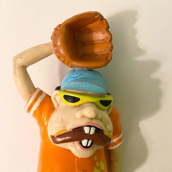 Vintage 1986 Sports Freaks Fast Furter Figure 8 Inch Tall Baseball Toy - Picture 4 of 11